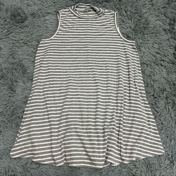 Acemi Striped Mock Neck Sleeveless Shift Mini Dress Size Medium - Picture 1 of 7